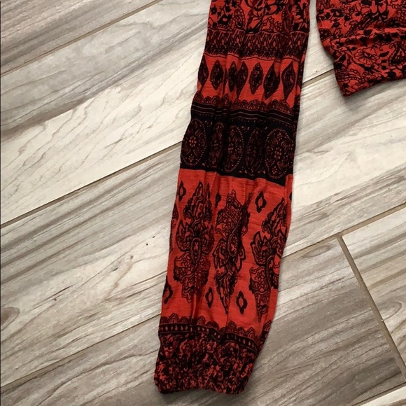 Crop top - Picture 2 of 3